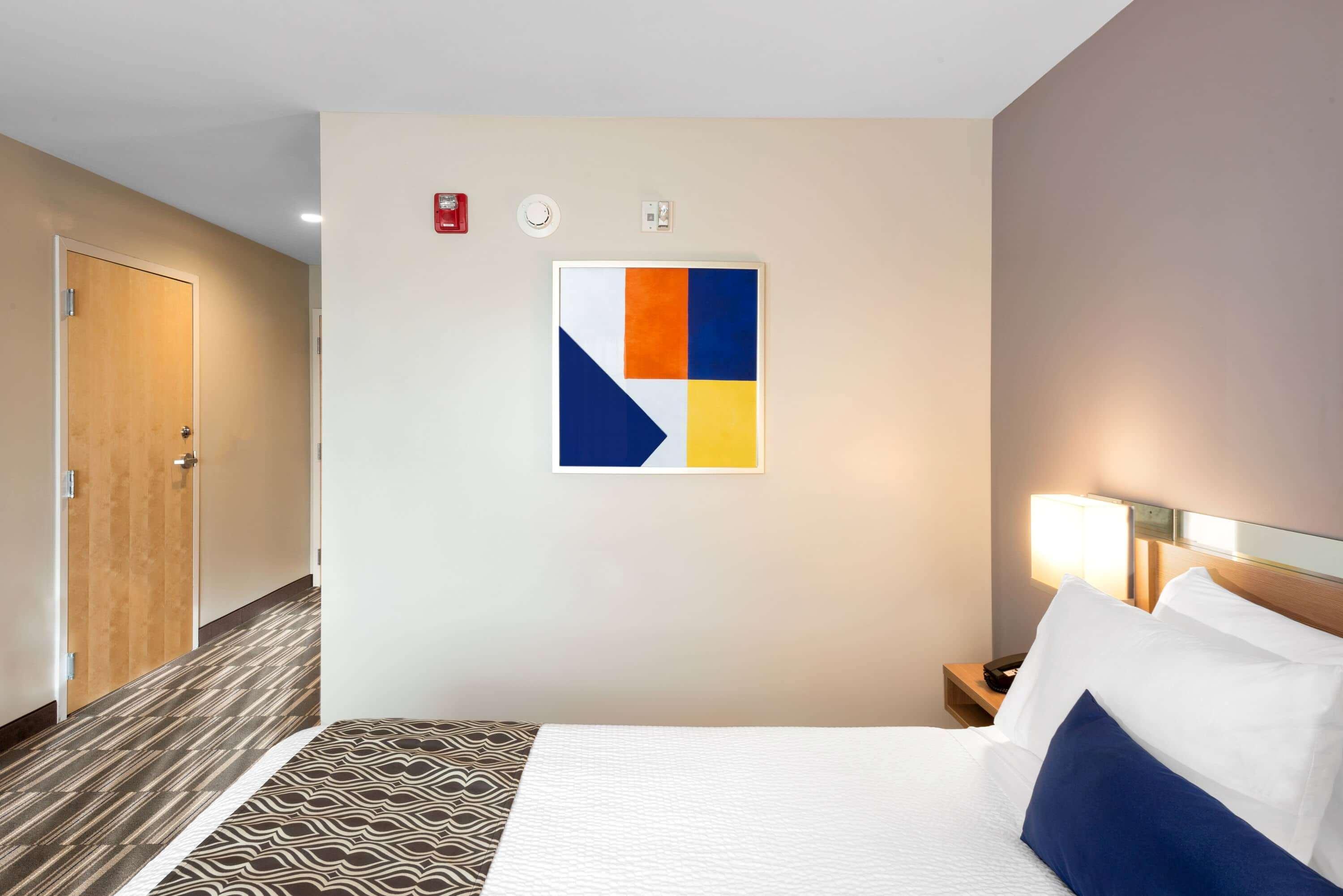 Microtel Inn & Suites By Wyndham Farmington Exterior foto